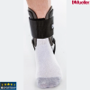 Фиксатор голеностопа MUELLER 4552 LITE ANKLE BRACE